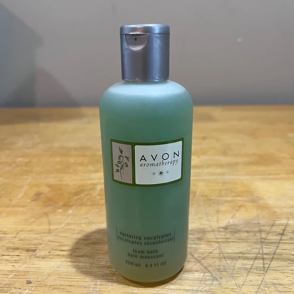 Vtg 1999 Avon Aromatherapy Nurturing Eucalyptus Foam Bath Bubble Bath 8.4oz Y2K
